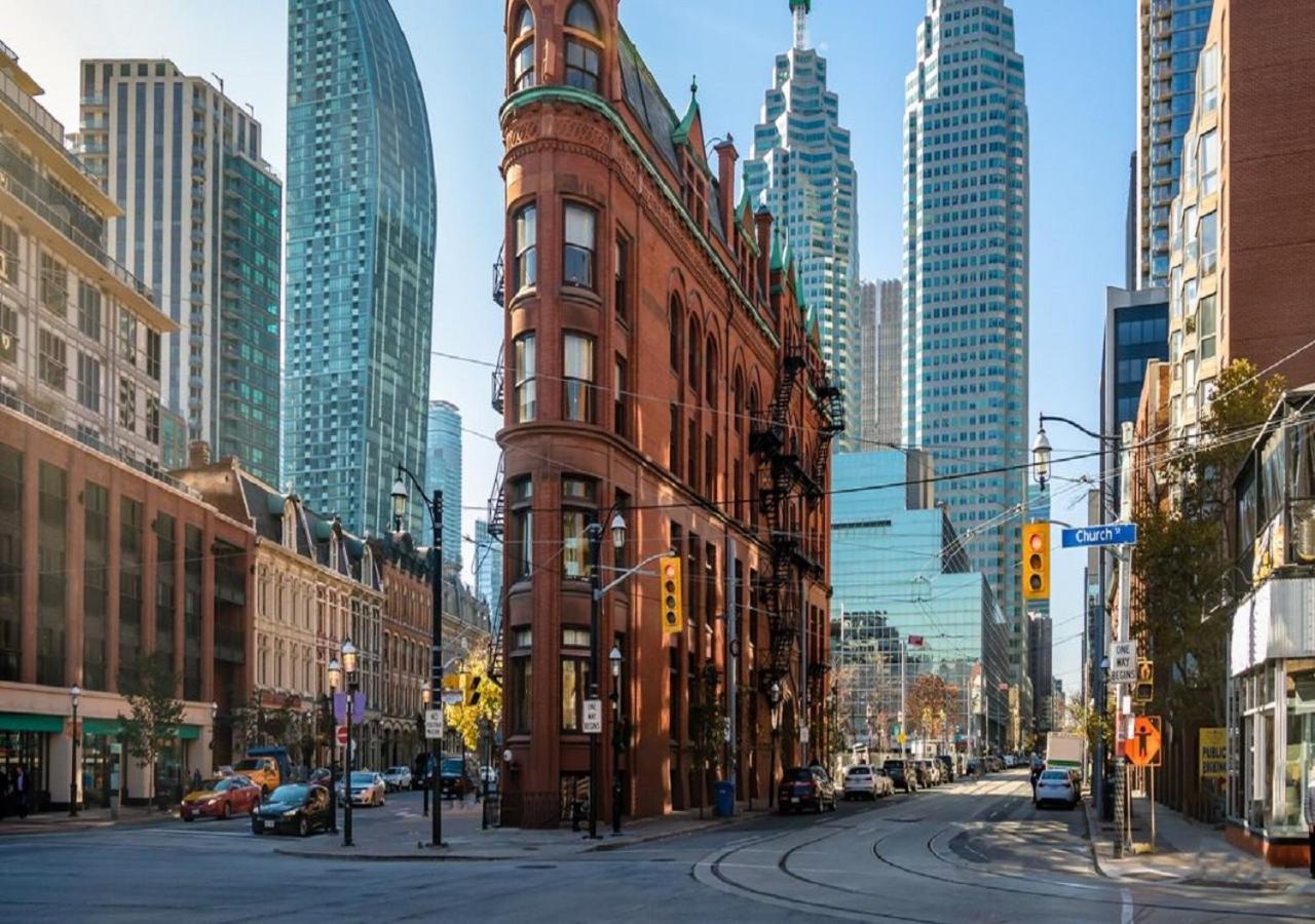 Micasa Suites - Modern Executive Condo Toronto Exteriör bild